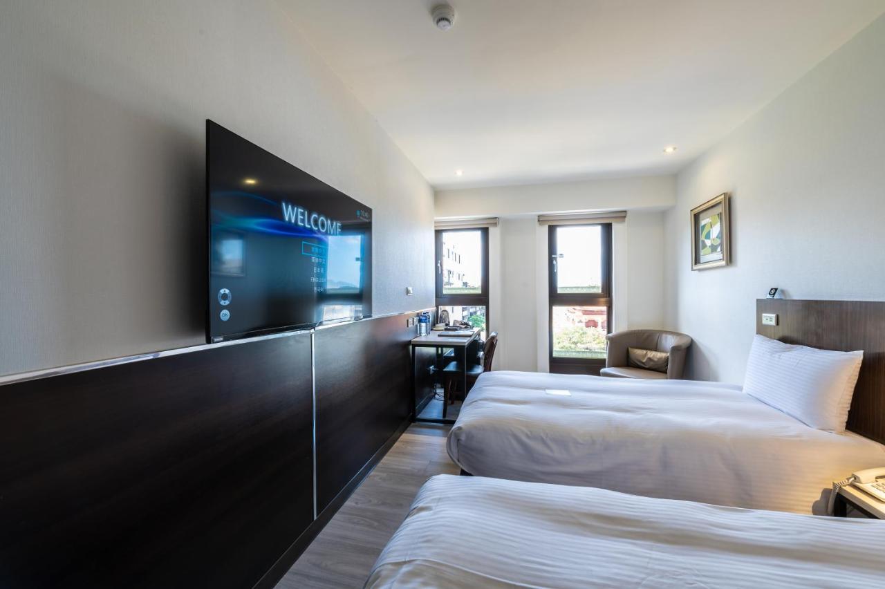 Hub Hotel - Songshan Airport Branch Taipei Esterno foto
