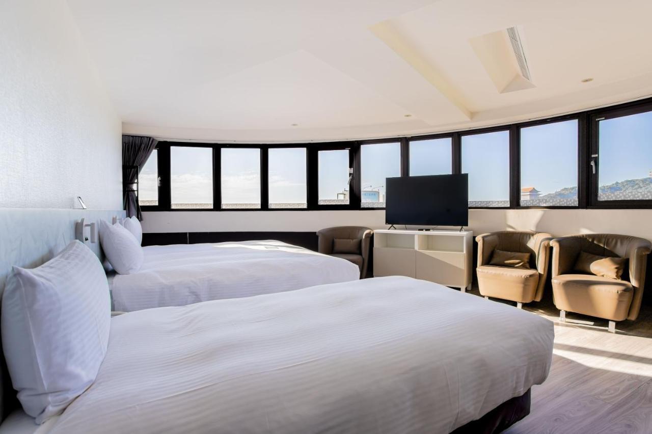 Hub Hotel - Songshan Airport Branch Taipei Esterno foto