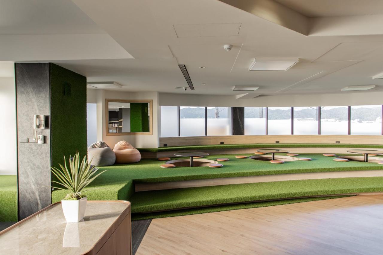 Hub Hotel - Songshan Airport Branch Taipei Esterno foto