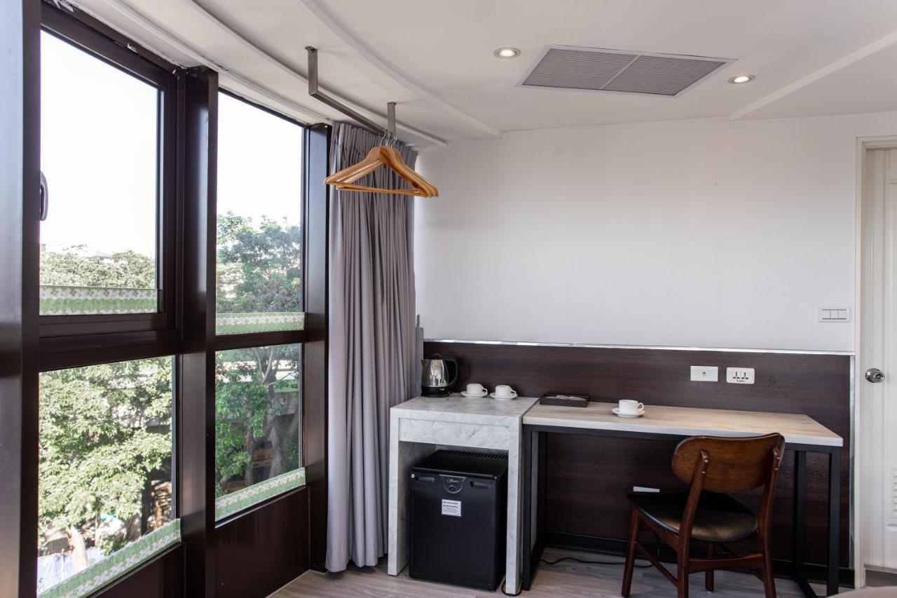 Hub Hotel - Songshan Airport Branch Taipei Esterno foto