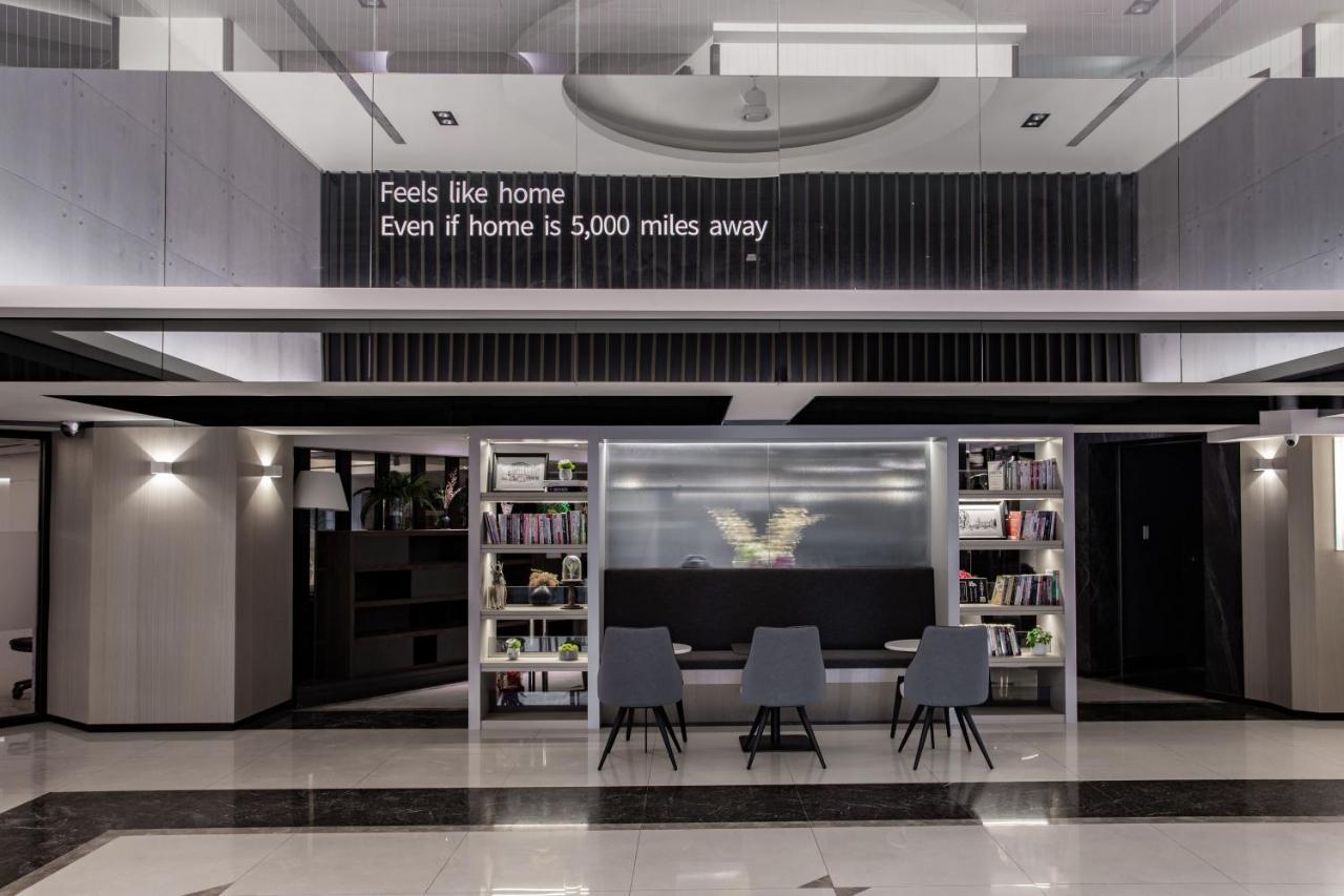 Hub Hotel - Songshan Airport Branch Taipei Esterno foto